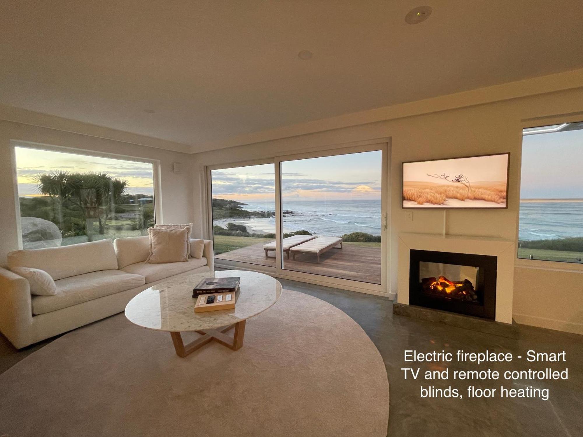Saltwater - Absolute Oceanfront, Fire Pits, Some Villas With Hot Tubs And Sauna Falmouth Exterior foto