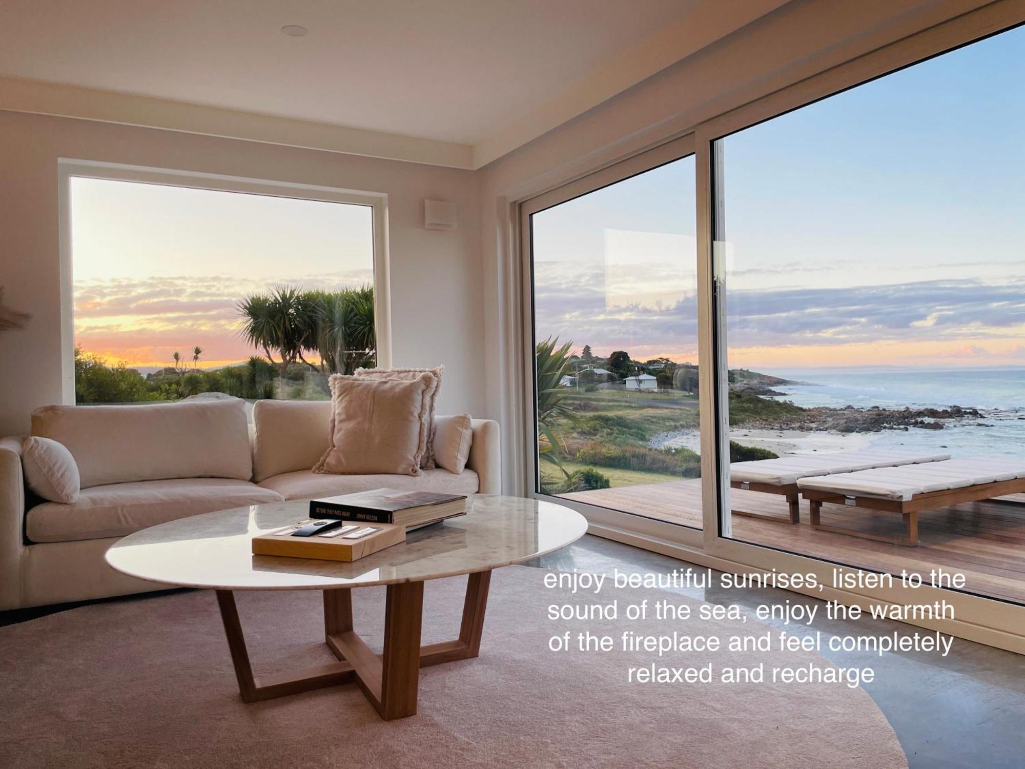 Saltwater - Absolute Oceanfront, Fire Pits, Some Villas With Hot Tubs And Sauna Falmouth Exterior foto