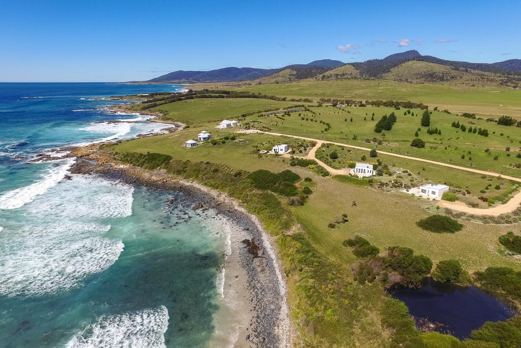 Saltwater - Absolute Oceanfront, Fire Pits, Some Villas With Hot Tubs And Sauna Falmouth Exterior foto