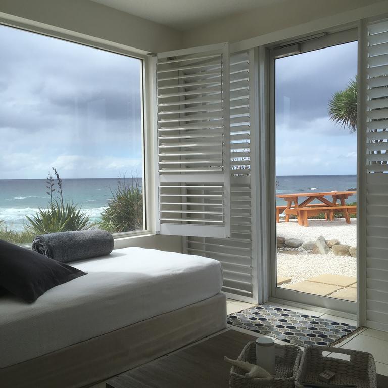 Saltwater - Absolute Oceanfront, Fire Pits, Some Villas With Hot Tubs And Sauna Falmouth Quarto foto